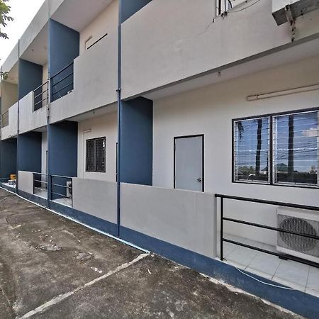 Deejai Hotel Si Racha Exterior photo